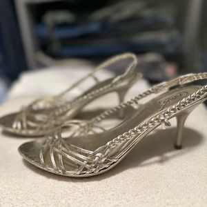 Carlos Santana strappy sandals champagne color perfect to wear to weddings